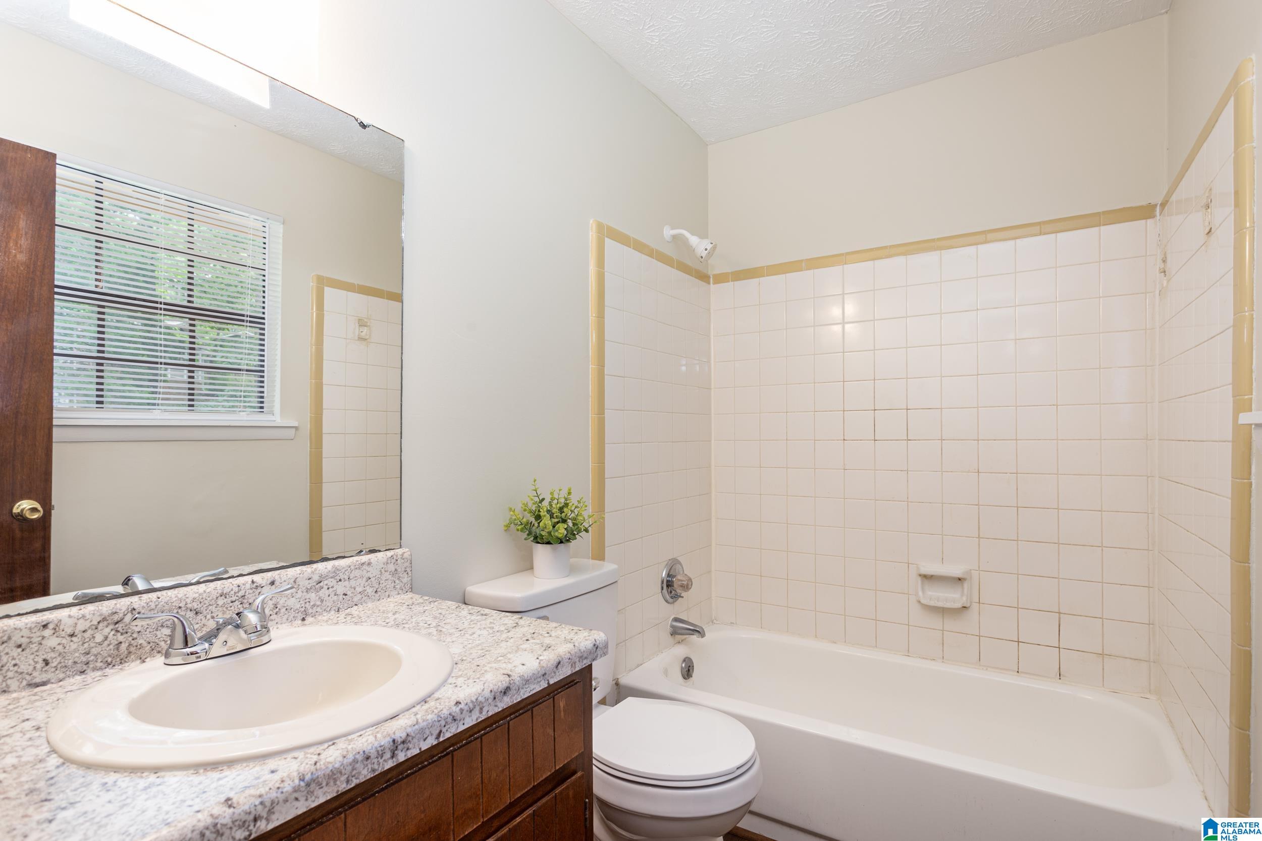 514 West 64th Street Anniston, AL 36206 - Photo 27 of 33