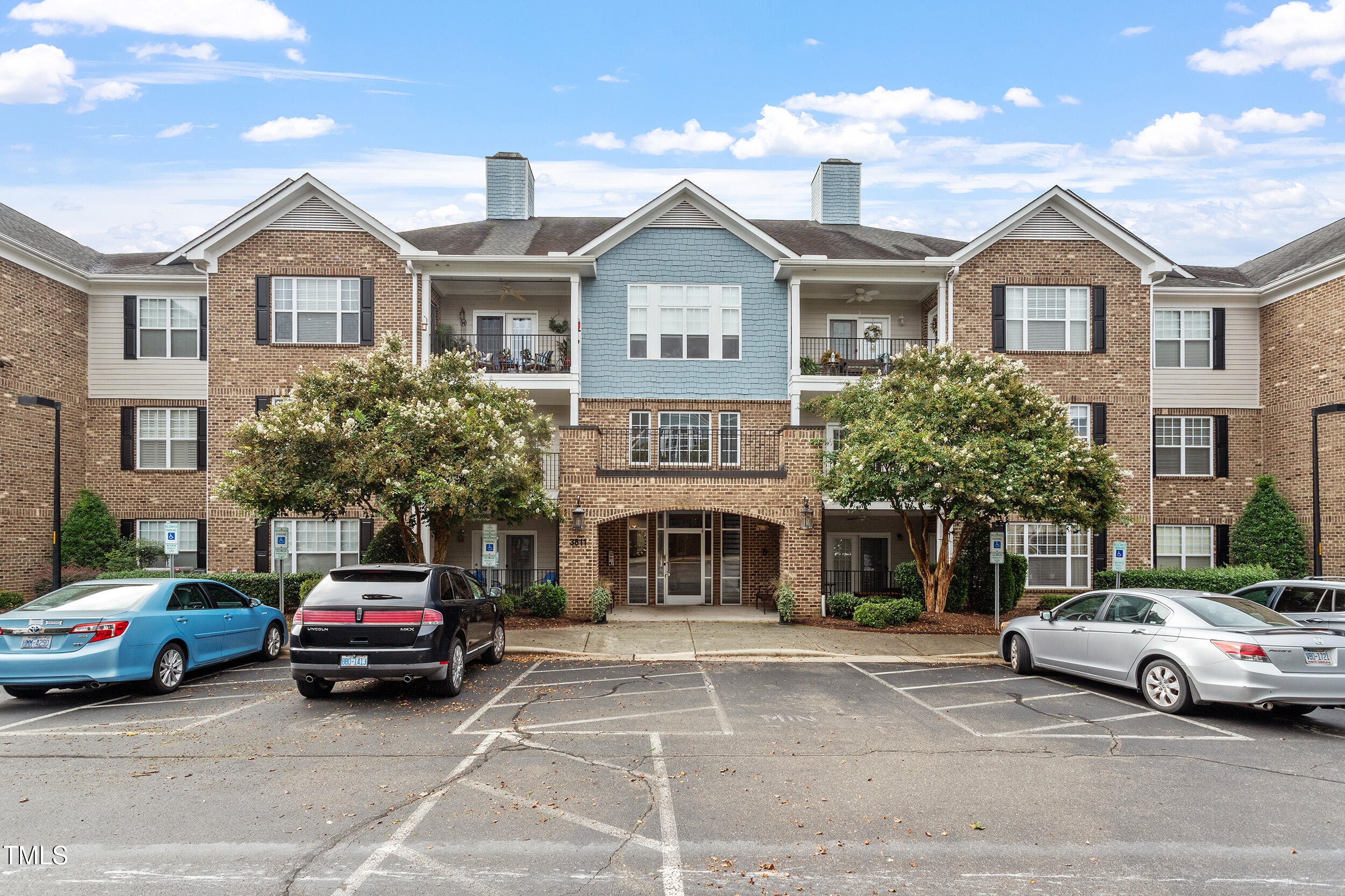 04-3811 Lunceston Way Unit 208 [2450379]
