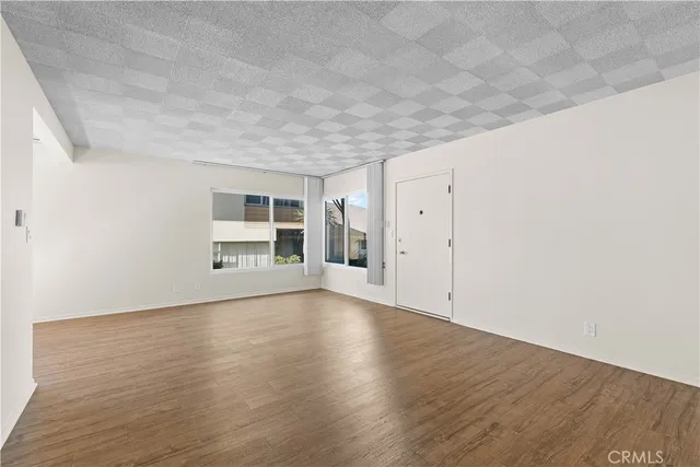 $3,150 | 5150-5150 West Slauson, Los Angeles, CA 90056