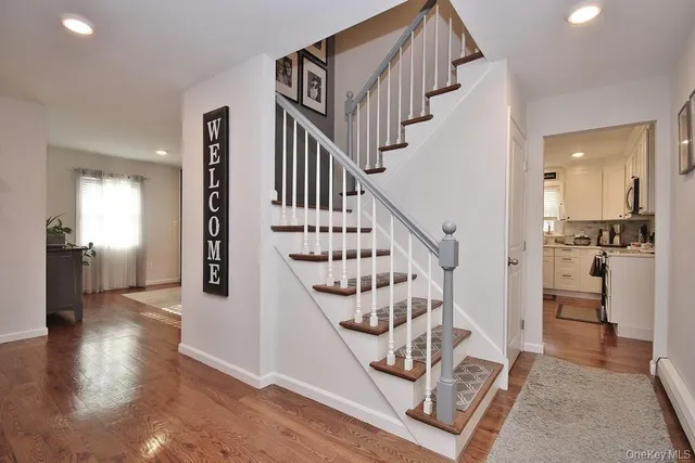 $675,000 | 3 Maurerbrook Drive, Fishkill, NY 12524