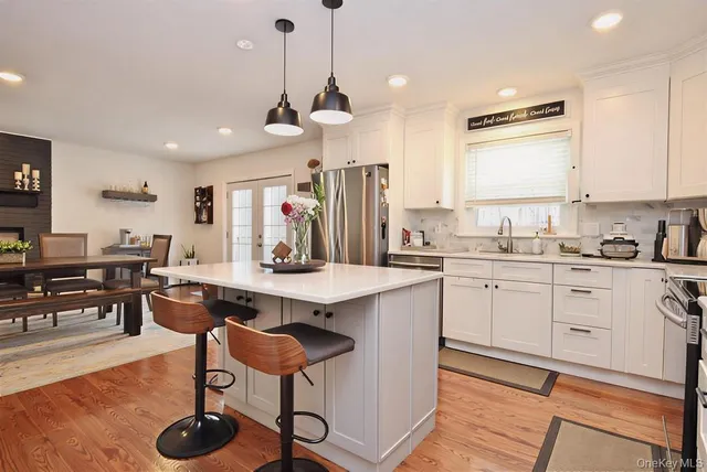 $675,000 | 3 Maurerbrook Drive, Fishkill, NY 12524