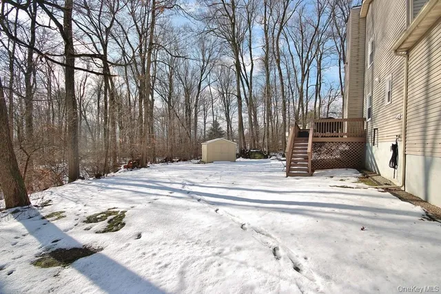 $675,000 | 3 Maurerbrook Drive, Fishkill, NY 12524