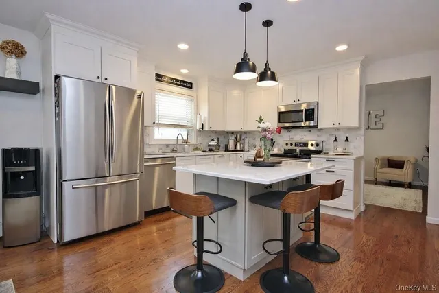 $675,000 | 3 Maurerbrook Drive, Fishkill, NY 12524