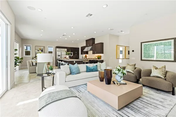 $2,355,000 | 161 Walworth, Lake Forest, CA 92630