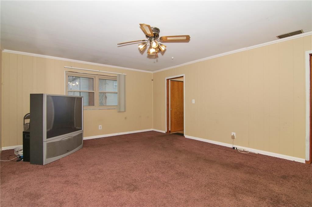 8935 Frontenac Road Indianapolis, IN 46226 - Photo 8 of 26