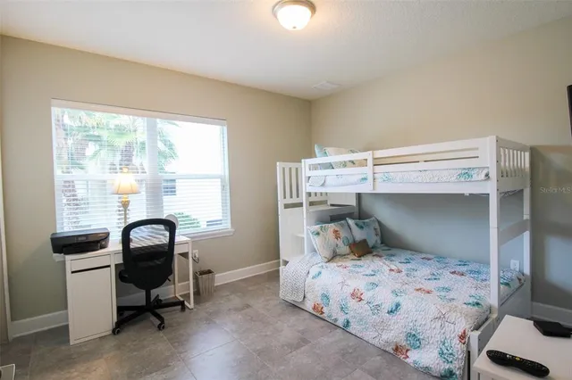$5,500 | 7710 34th Avenue West, Unit 101, Bradenton, FL 34209