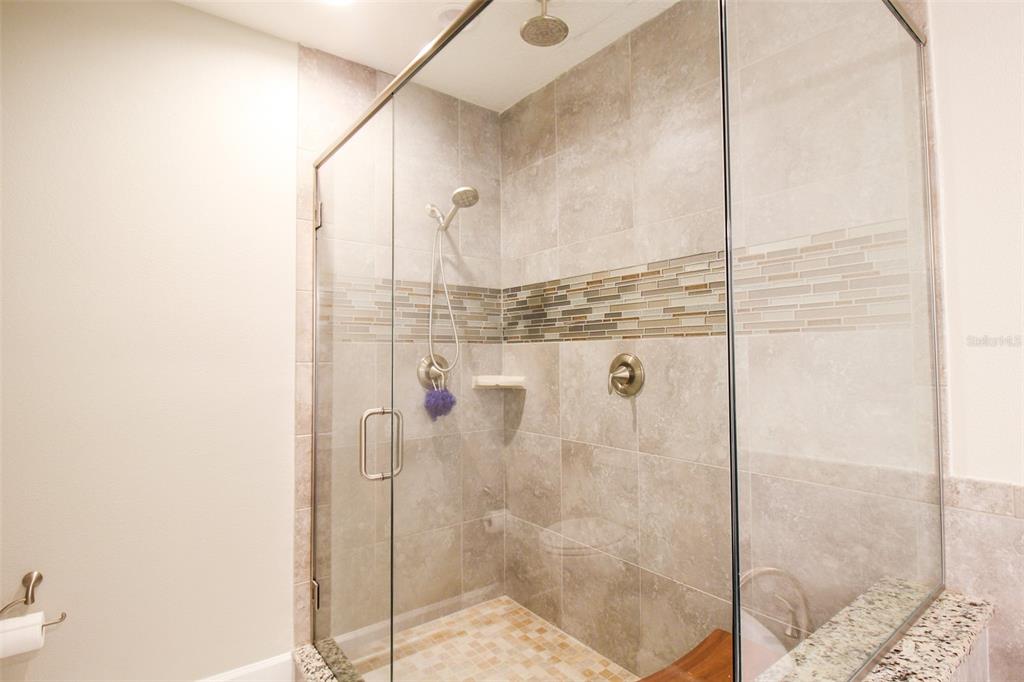 7710 34th Avenue West, Unit 101 Bradenton, FL 34209 - Photo 37 of 41