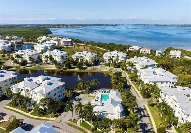 $5,500 | 7710 34th Avenue West, Unit 101, Bradenton, FL 34209