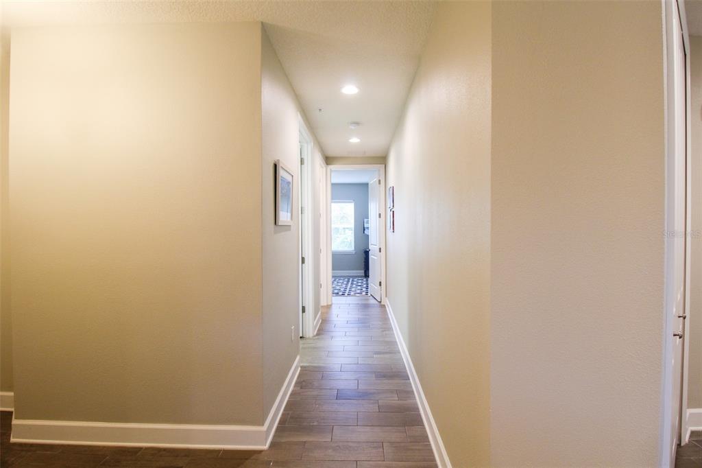 7710 34th Avenue West, Unit 101 Bradenton, FL 34209 - Photo 10 of 41