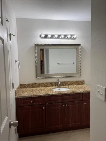 $1,600 | 455 Alt 19, Unit 44, Palm Harbor, FL 34683