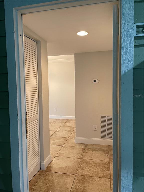 455 Alt 19, Unit 44 Palm Harbor, FL 34683 - Photo 2 of 22 a view of an empty room