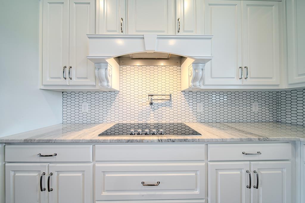 199 Battle Road Hurtsboro, AL 36860 - Photo 11 of 52 Kitchen