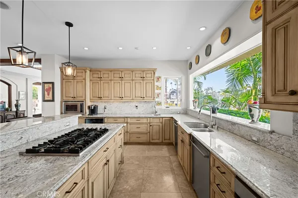 $8,500,000 | 221 Rivo Alto Canal, Long Beach, CA 90803