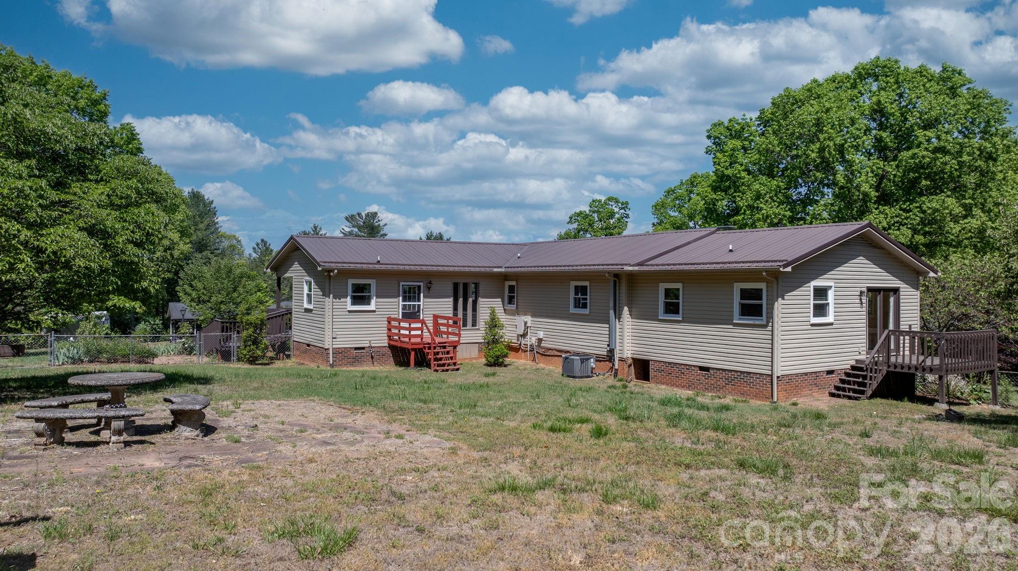 2113 White Pine M H P Road Granite Falls, NC 28630 - Photo 5 of 40