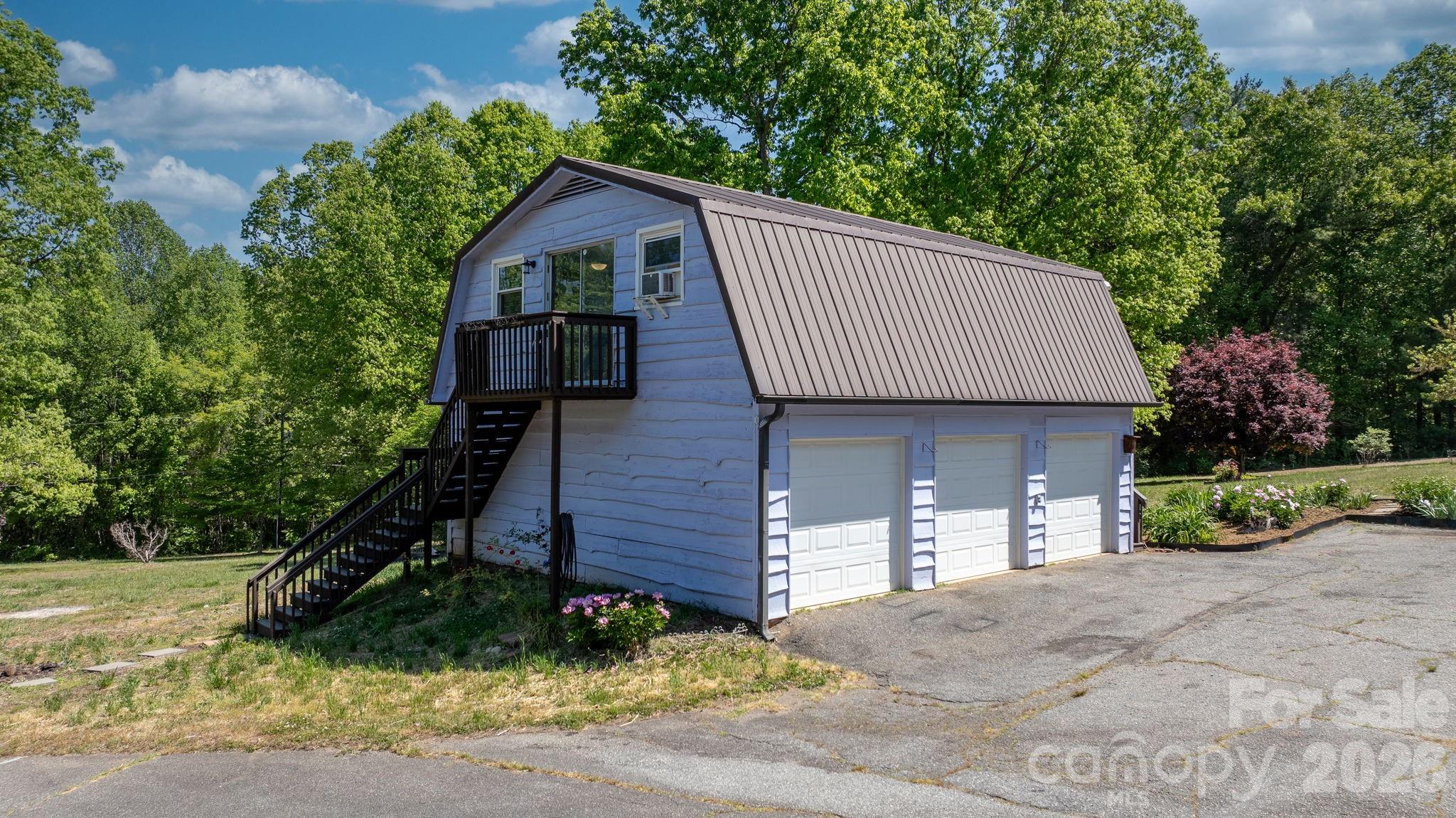 2113 White Pine M H P Road Granite Falls, NC 28630 - Photo 7 of 40