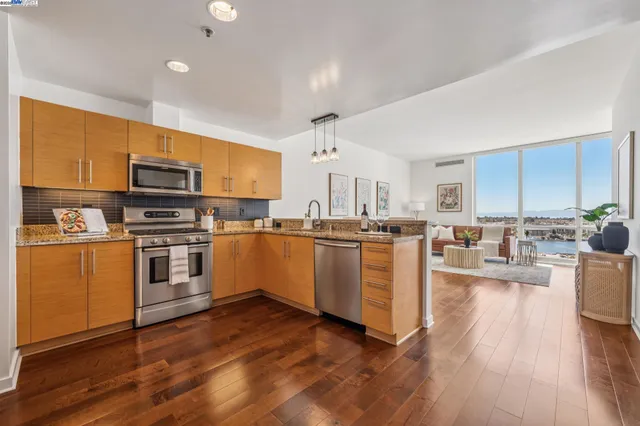 $498,000 | 222 Broadway, Unit 1209, Oakland, CA 94607