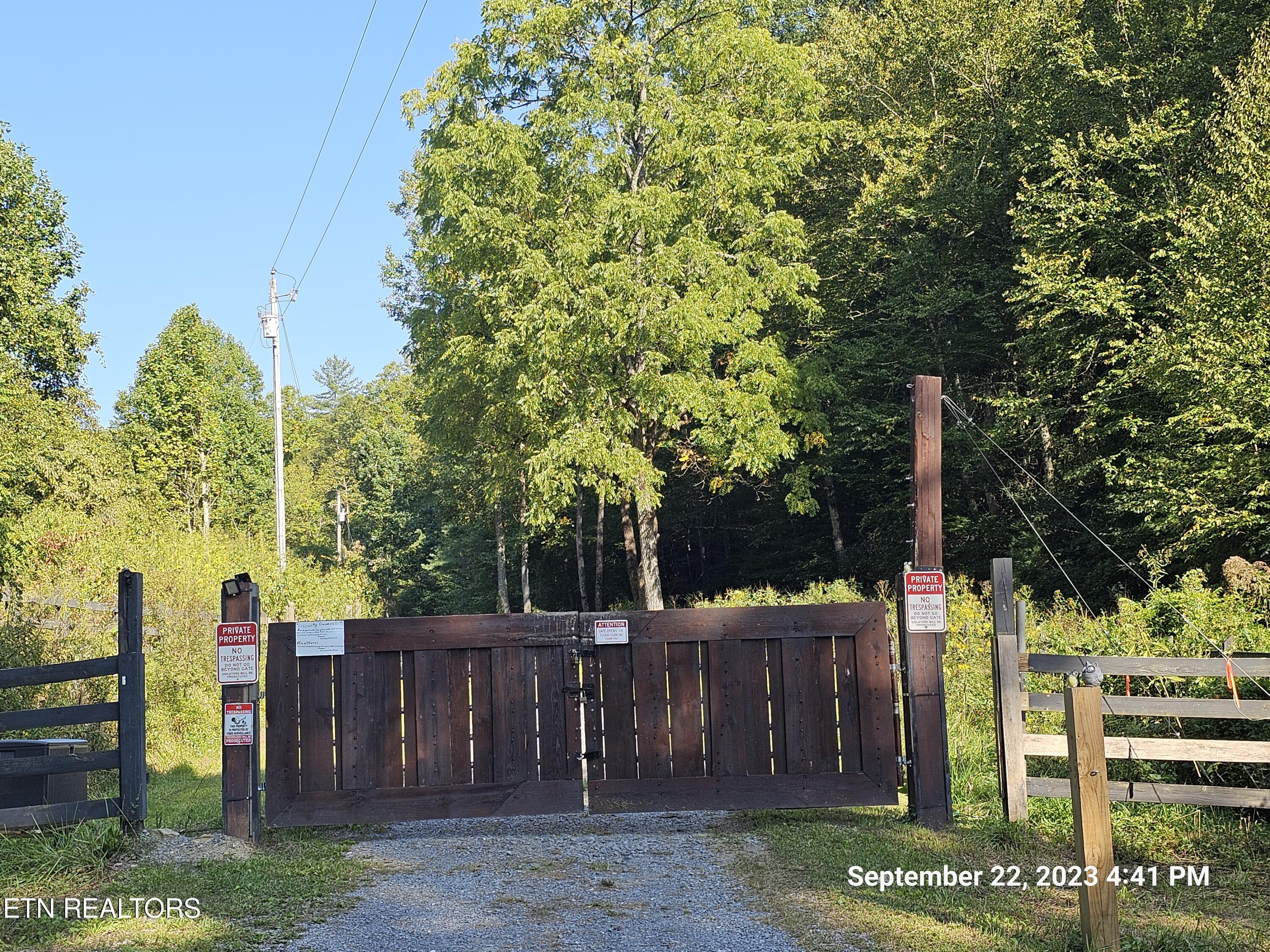Sugar Maple Way Del Rio, TN 37727 - Photo 3 of 16 20230922_164129