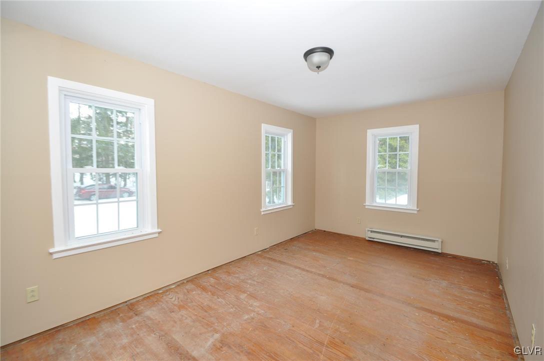244 Lake Road Canadensis, PA 18325 - Photo 21 of 34 Gallery Image 21