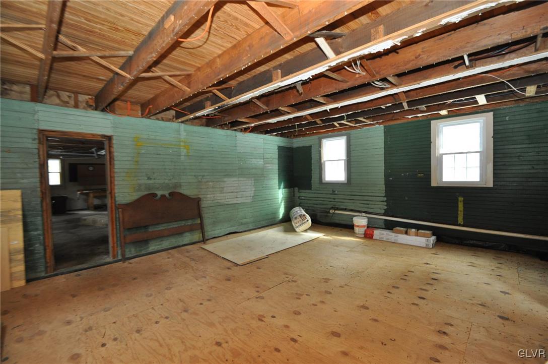 244 Lake Road Canadensis, PA 18325 - Photo 25 of 34 Gallery Image 25