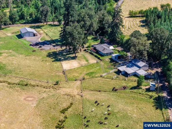 $1,350,000 | 27085 Greenville Road, Sweet Home, OR 97386