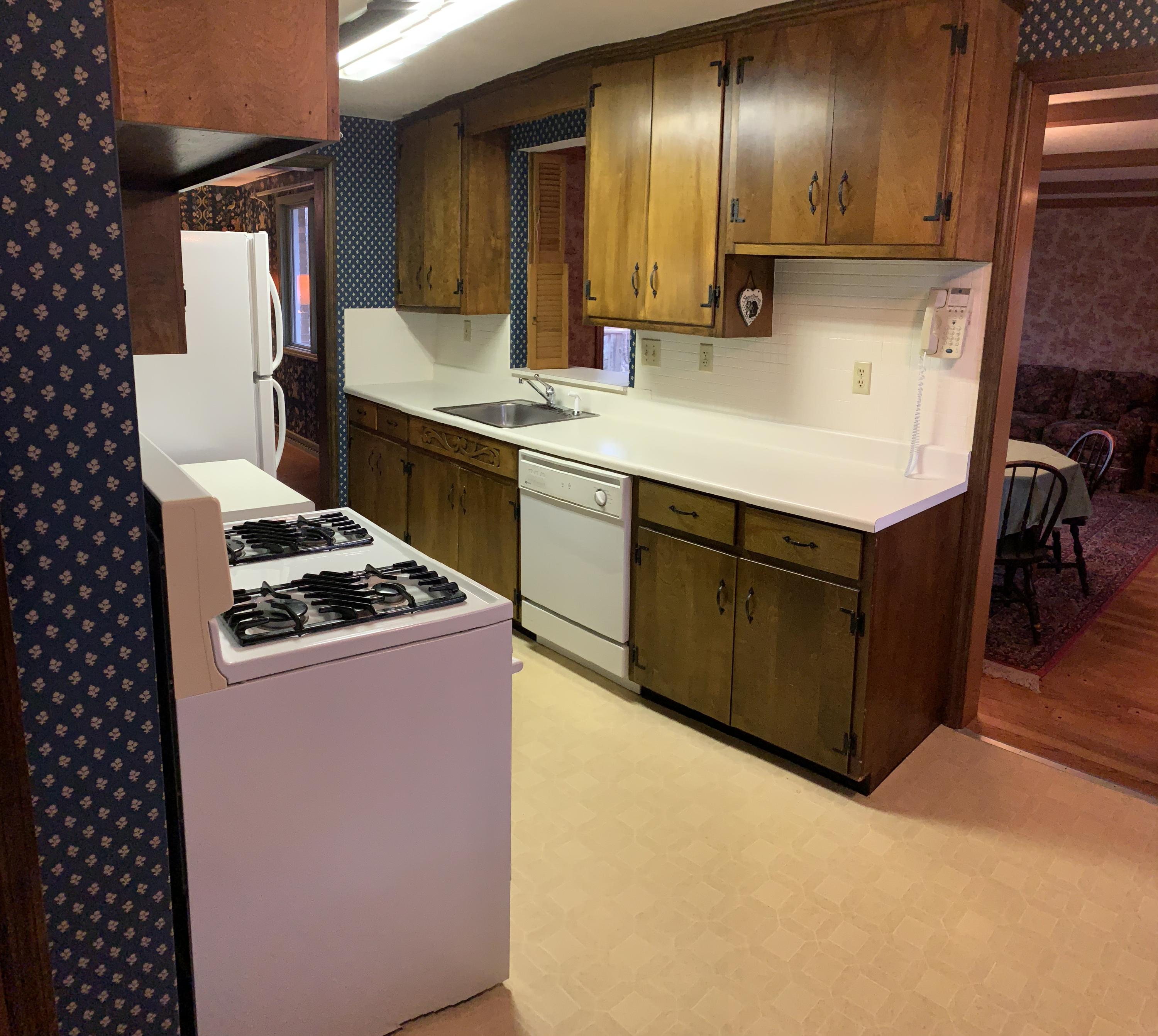 1321 Ronald Road Springfield, OH 45503 - Photo 4 of 36