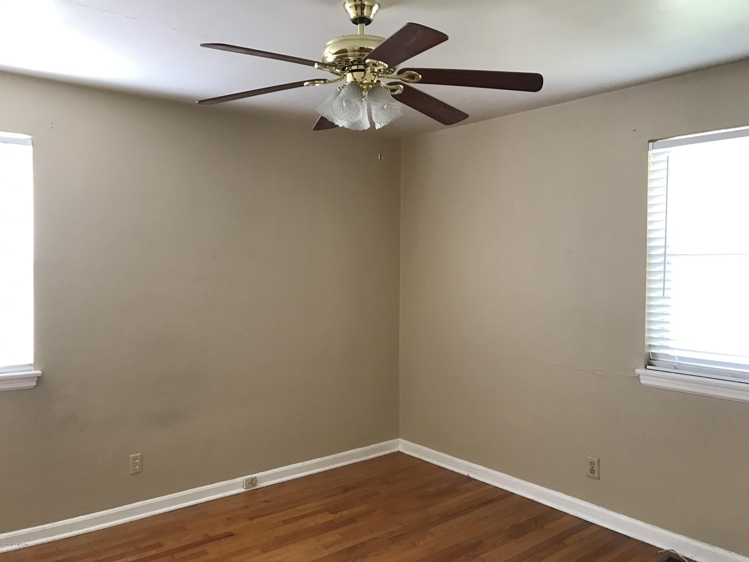 3582 Hedrick Street, Unit 2 Jacksonville, FL 32205 - Photo 11 of 13 IMG_0426