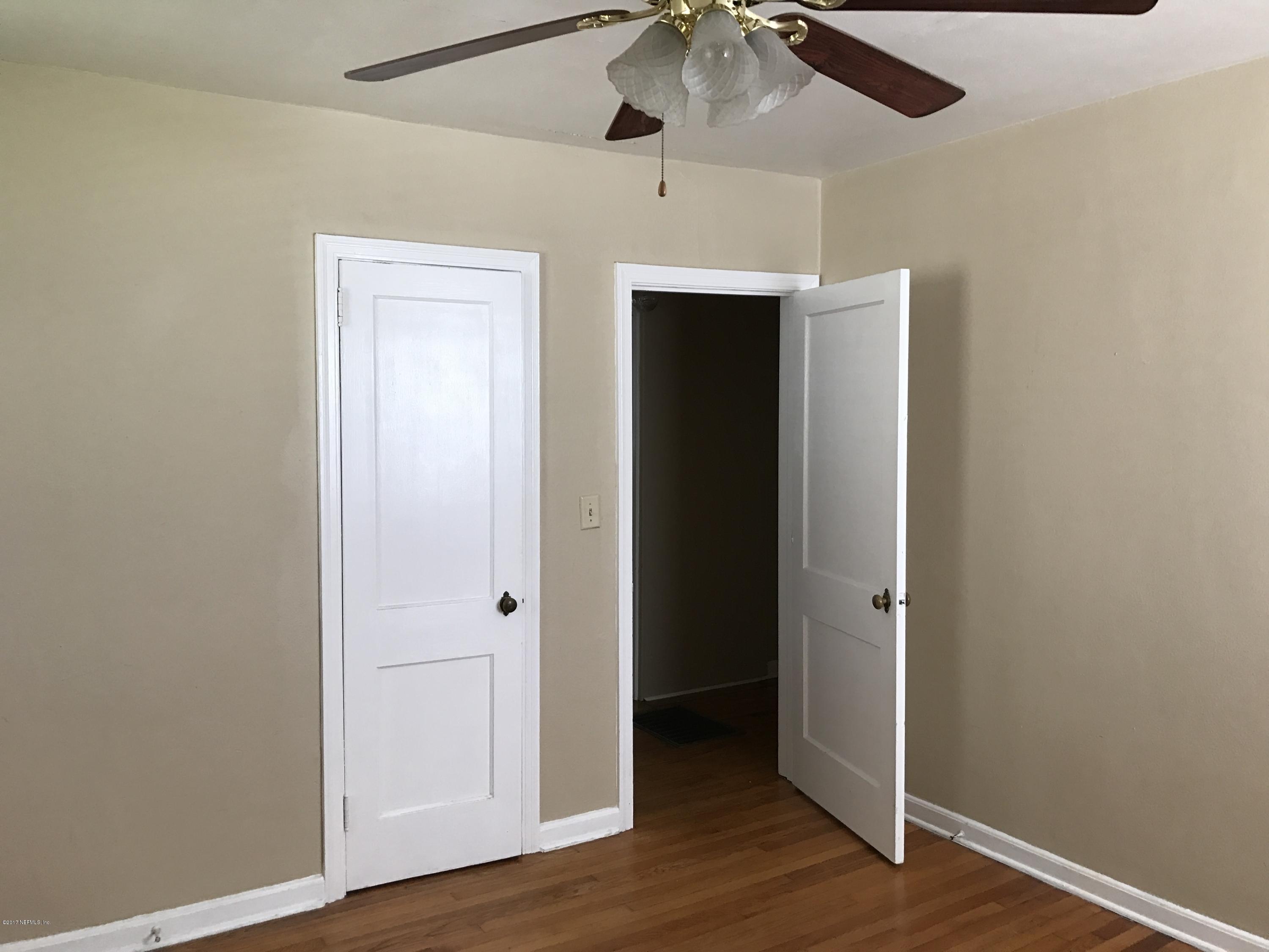 3582 Hedrick Street, Unit 2 Jacksonville, FL 32205 - Photo 13 of 13 IMG_0428