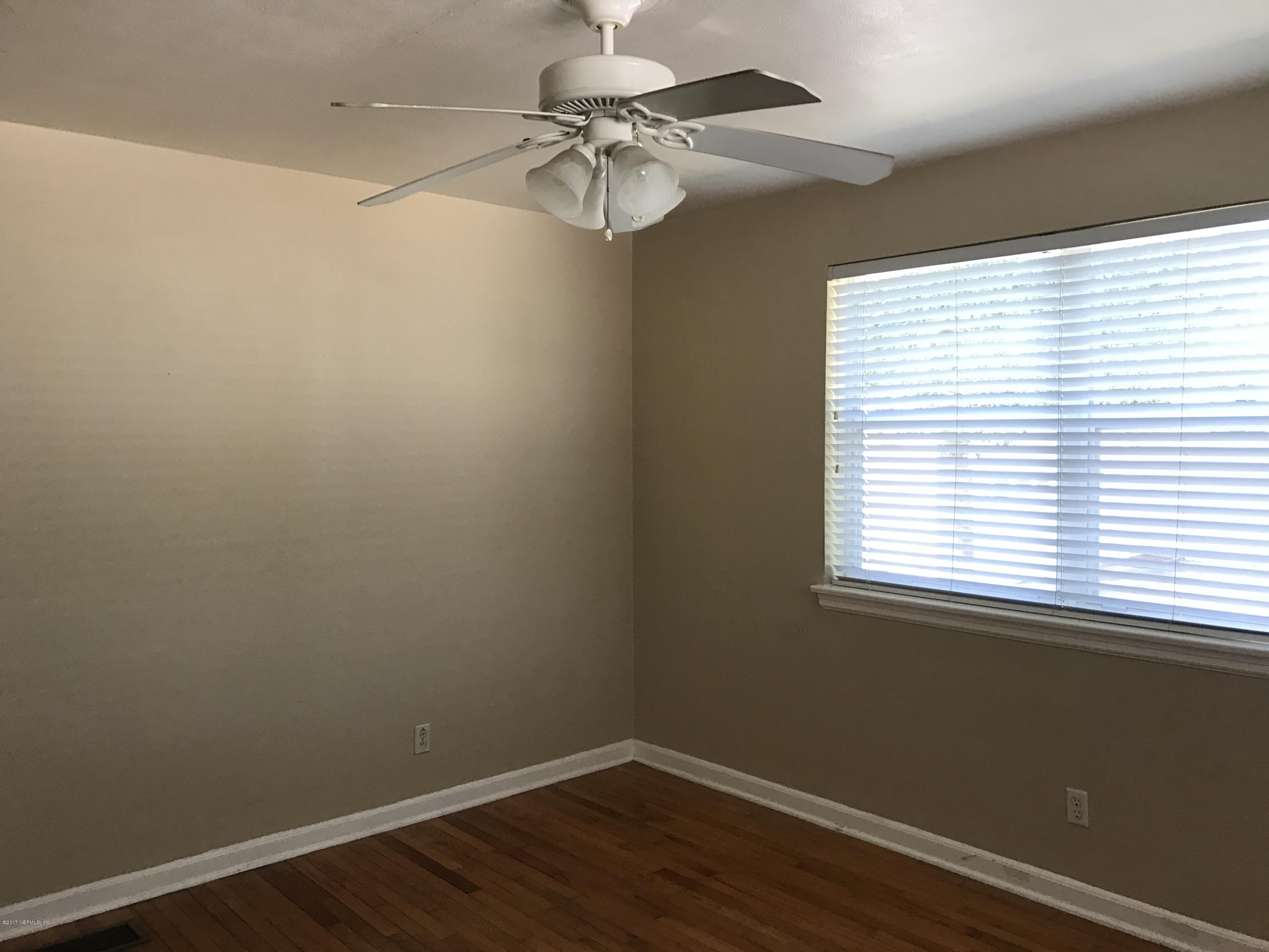 3582 Hedrick Street, Unit 2 Jacksonville, FL 32205 - Photo 5 of 13 IMG_0420
