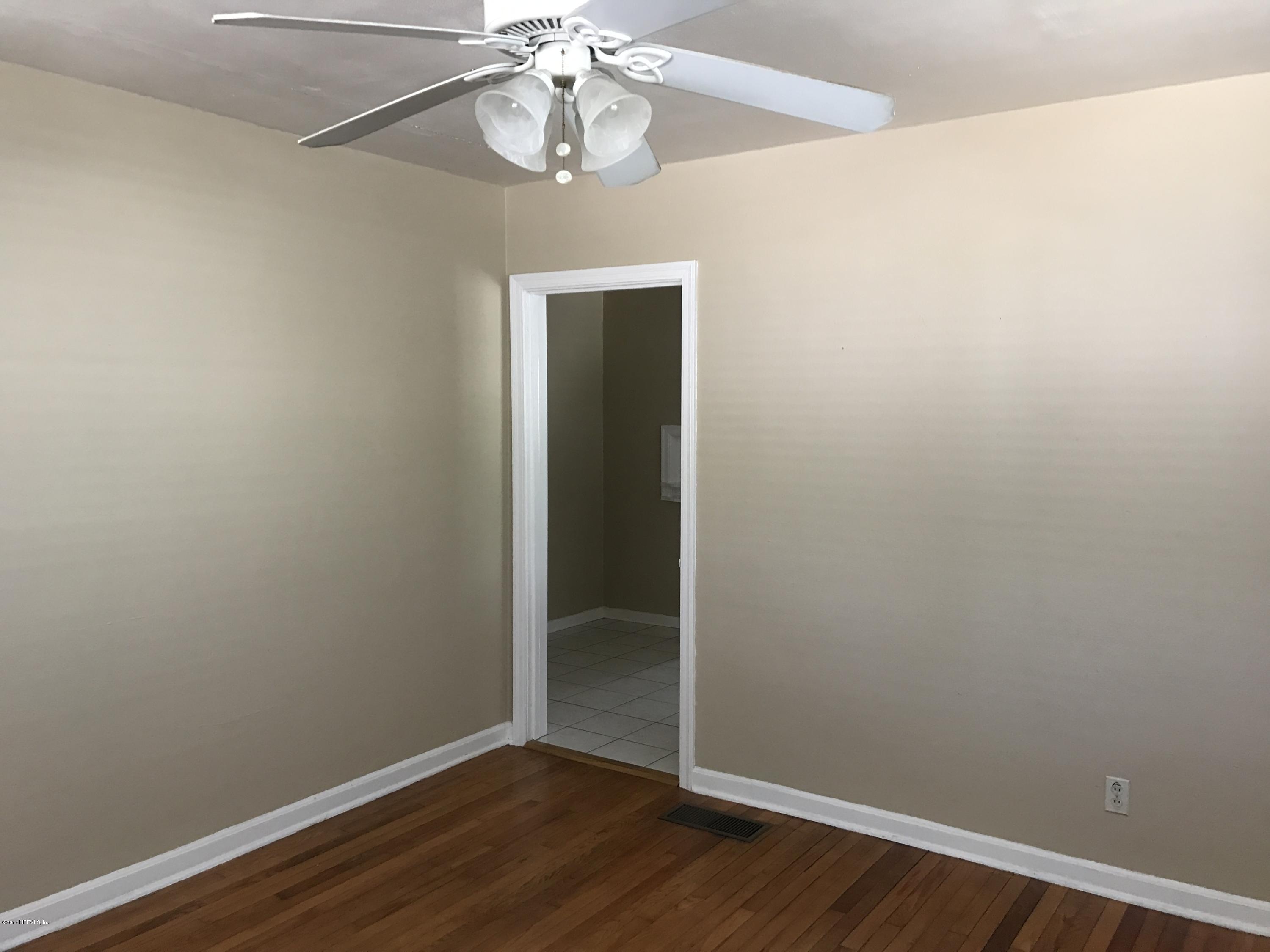 3582 Hedrick Street, Unit 2 Jacksonville, FL 32205 - Photo 6 of 13 IMG_0421
