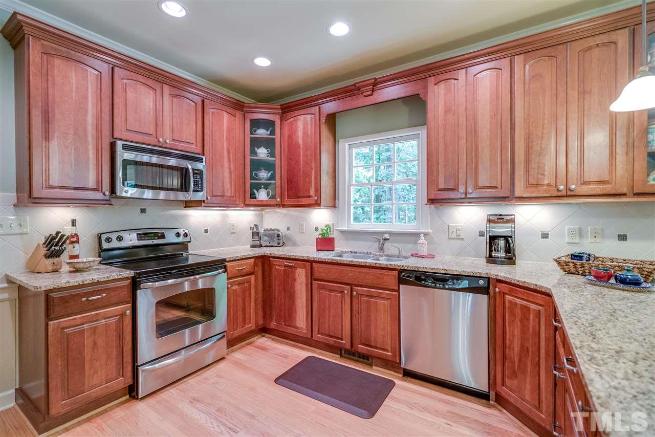 5421 North Hawthorne Way Raleigh, NC 27613 - Photo 2 of 25