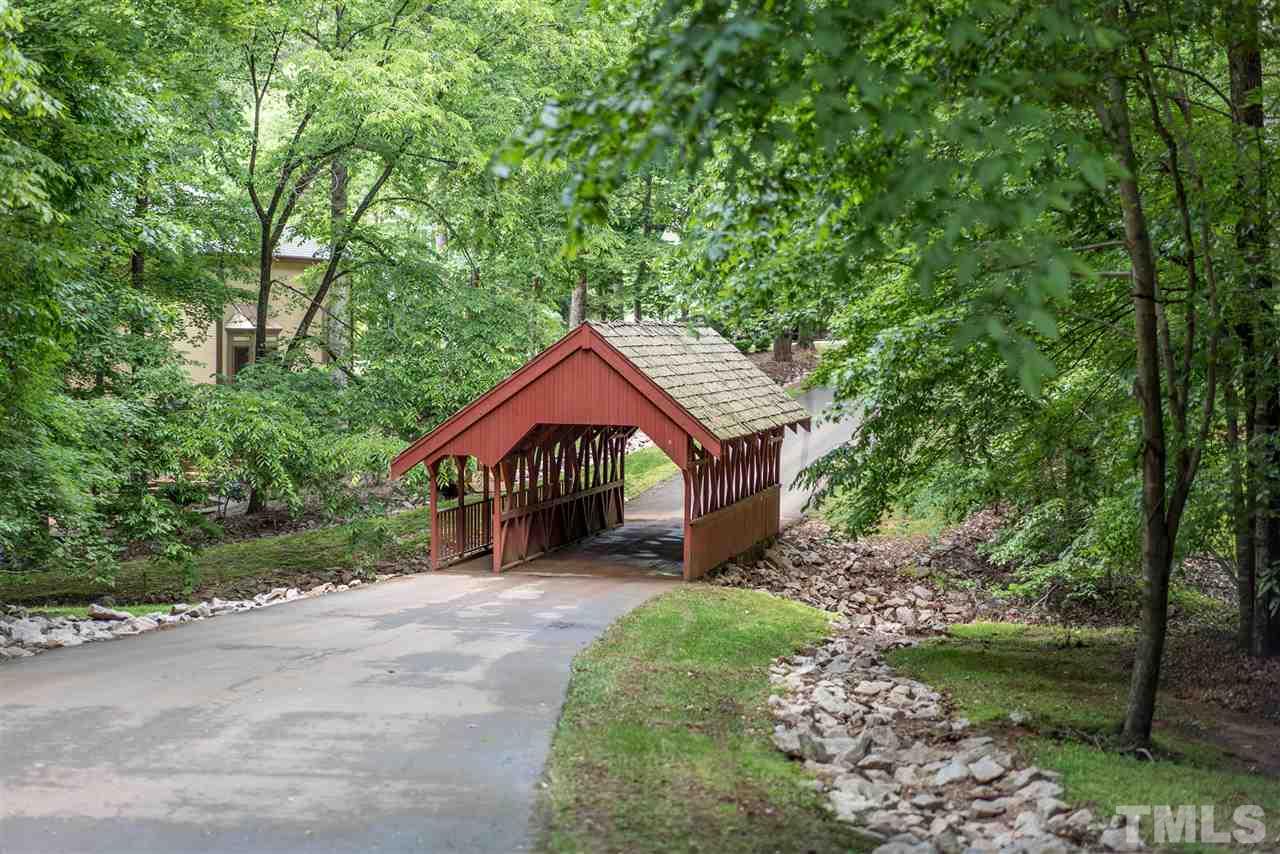 5421 North Hawthorne Way Raleigh, NC 27613 - Photo 23 of 25