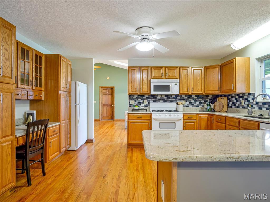 3918 Buffalo Road Highland, IL 62249 - Photo 17 of 40