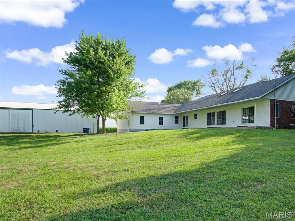 3918 Buffalo Road Highland, IL 62249 - Photo 35 of 40