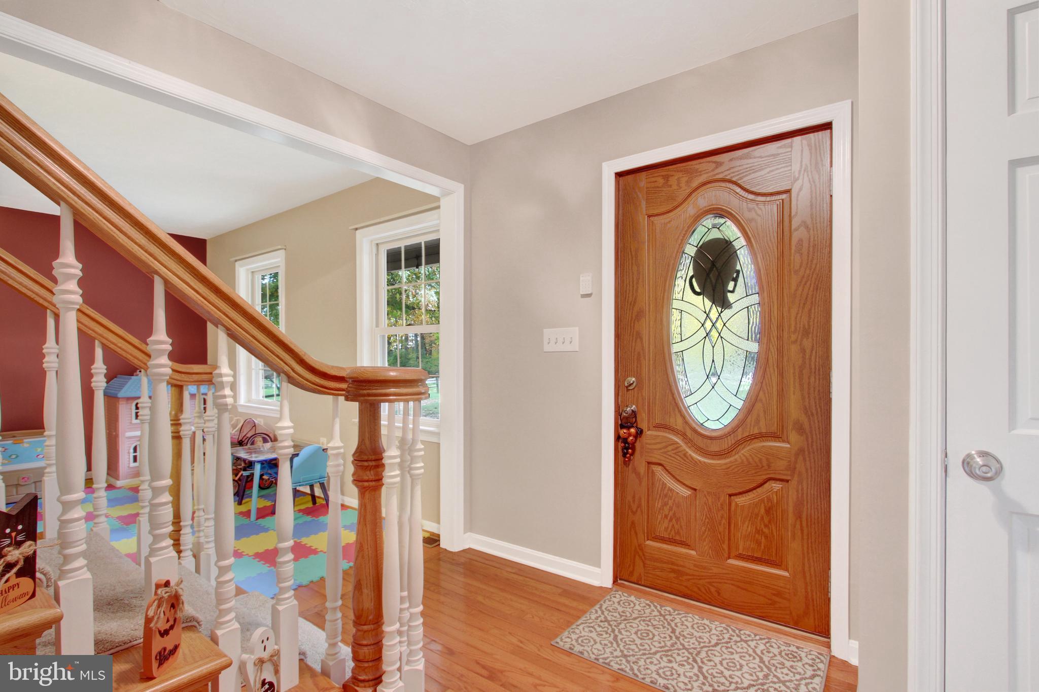 1120 Hoff Road Hanover, PA 17331 - Photo 5 of 40 Beautiful Front Entry