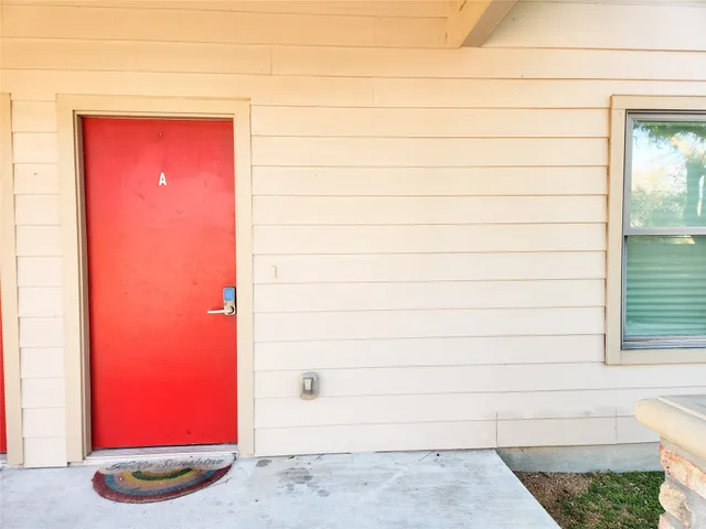 $1,600 | 5910 Shelburne Street, Unit A/B, Houston, TX 77396