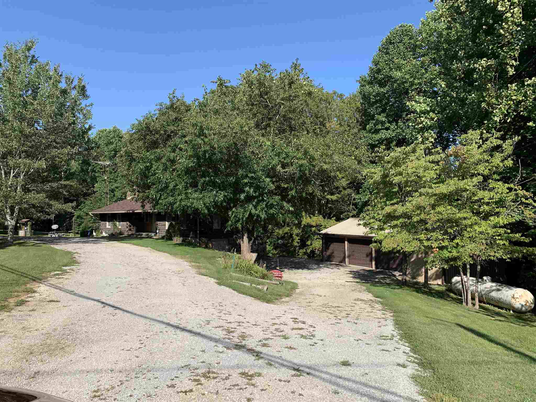 3995 South Knightridge Road Bloomington, IN 47401 - Photo 4 of 27 Gallery Image 4