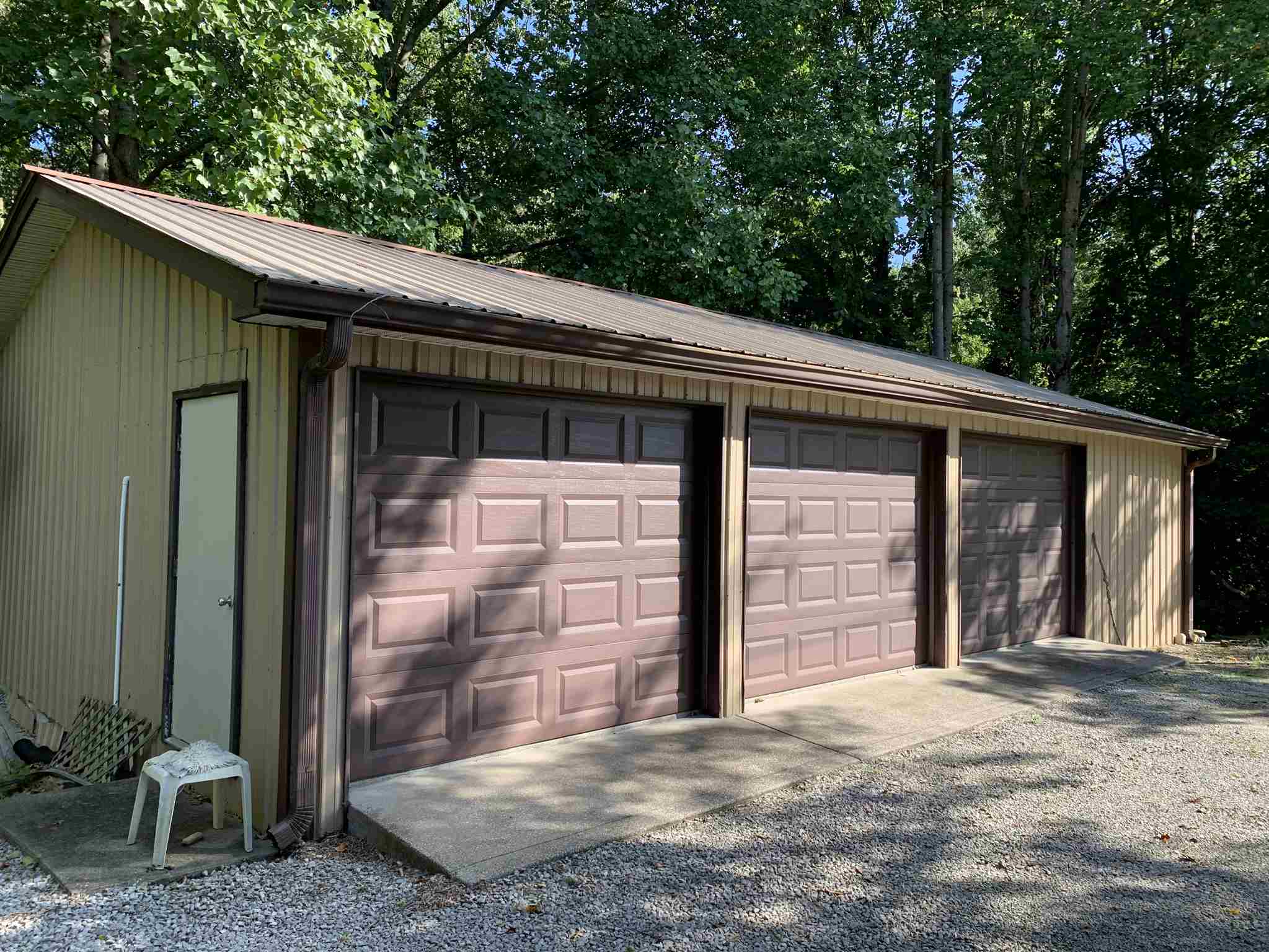 3995 South Knightridge Road Bloomington, IN 47401 - Photo 7 of 27 Gallery Image 7