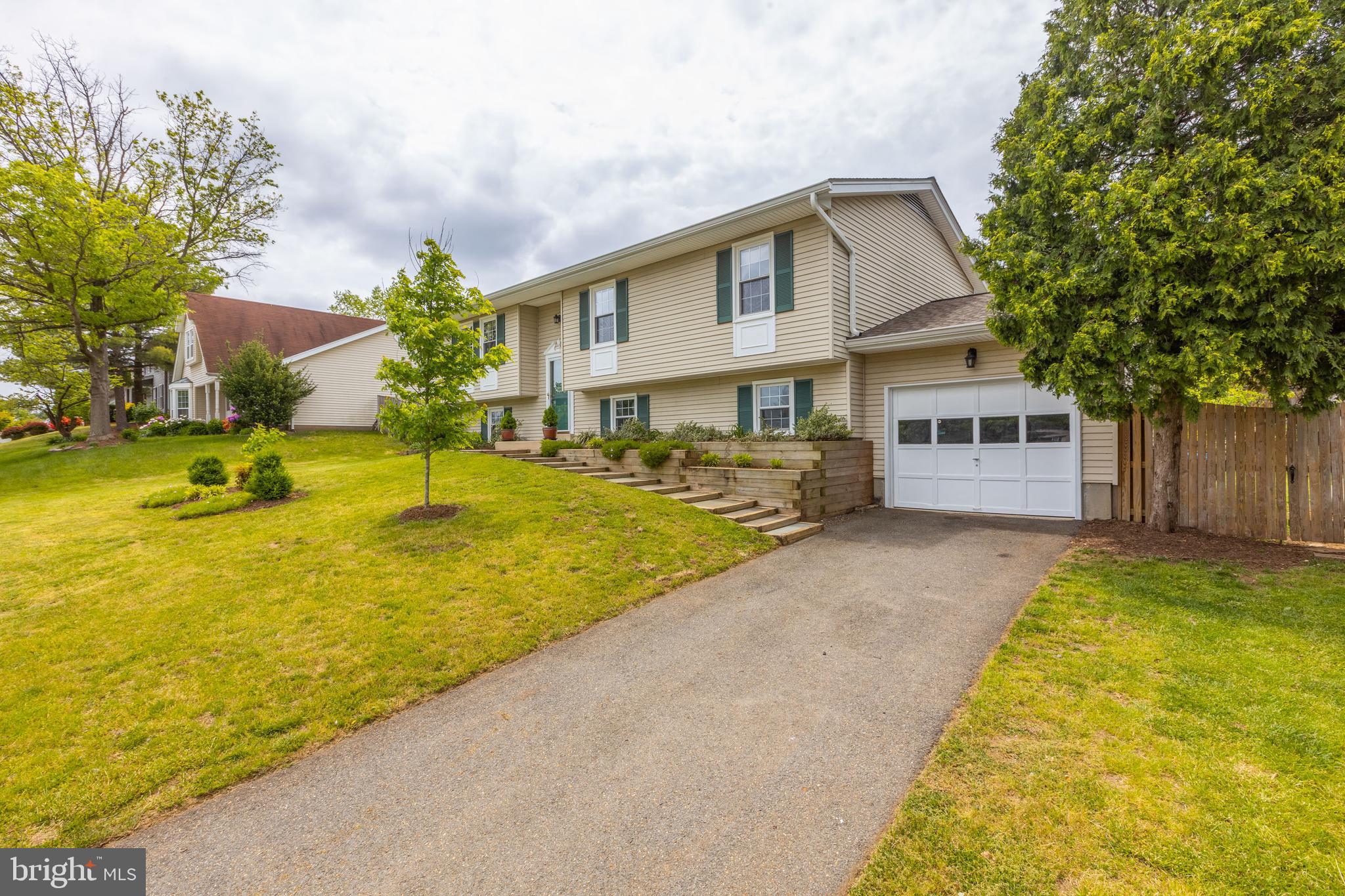 1344 Shallow Ford Road Herndon, VA 20170 - Photo 3 of 50 One car garage and additional driveway parking