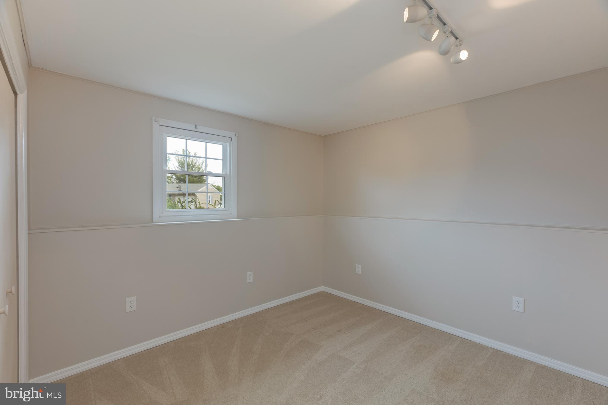 1344 Shallow Ford Road Herndon, VA 20170 - Photo 29 of 50 Spacious bedroom 4 in lower level.
