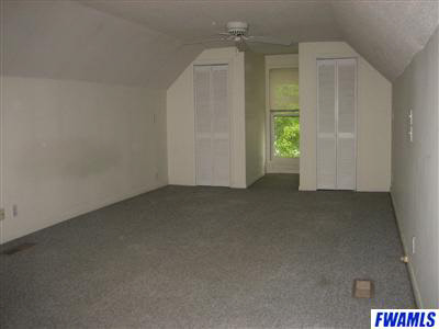 221 North 4th Street Decatur, IN 46733 - Photo 4 of 10