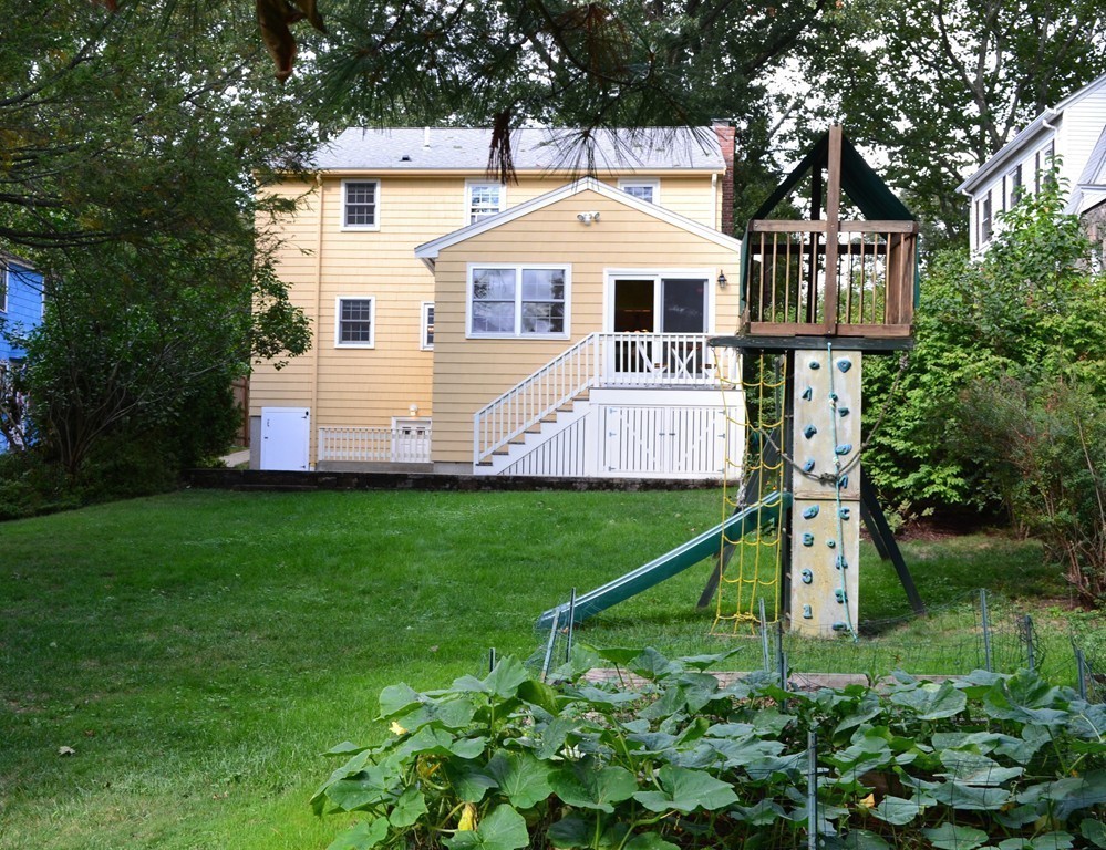 19 Farmcrest Avenue Lexington, MA 02421 - Photo 19 of 21