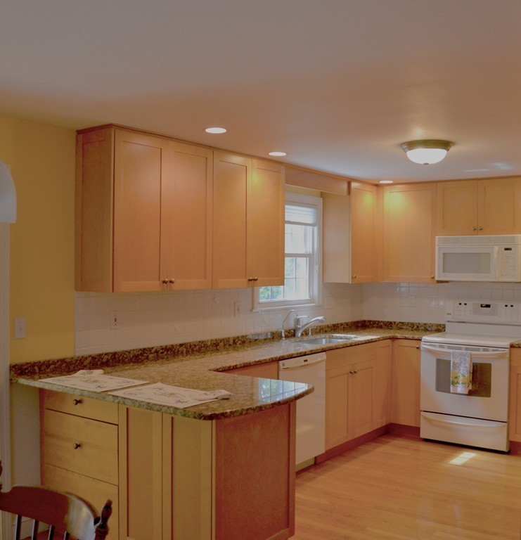 19 Farmcrest Avenue Lexington, MA 02421 - Photo 5 of 21