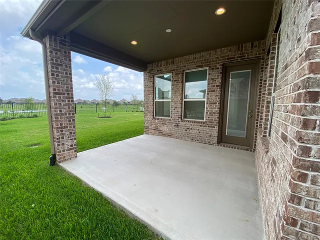 $3,750 | 7414 Evelyn Grove Drive, Spring, TX 77379