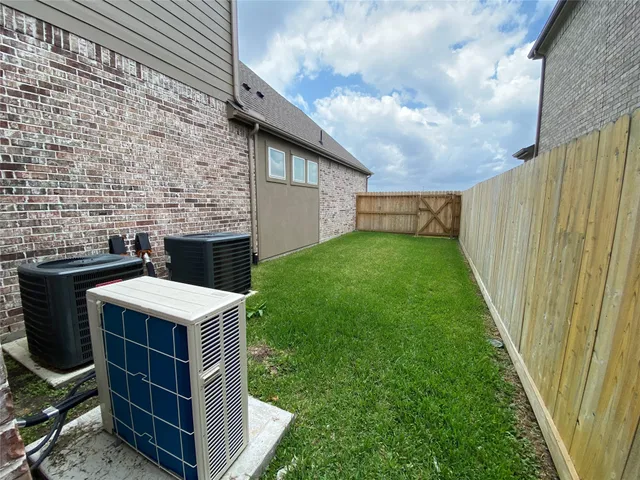 $3,750 | 7414 Evelyn Grove Drive, Spring, TX 77379