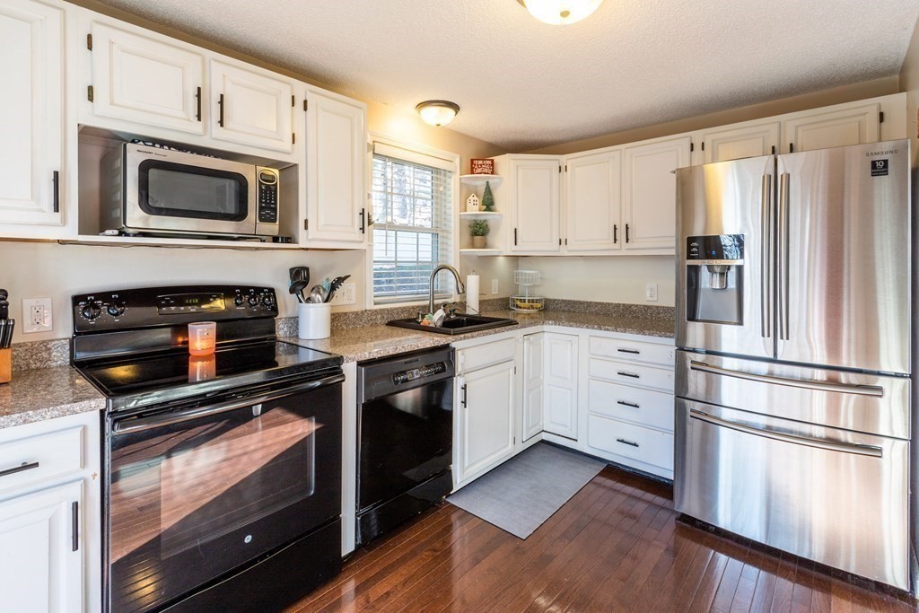 18 Springbrook Road Auburn, MA 01501 - Photo 4 of 26 Gallery Image 4