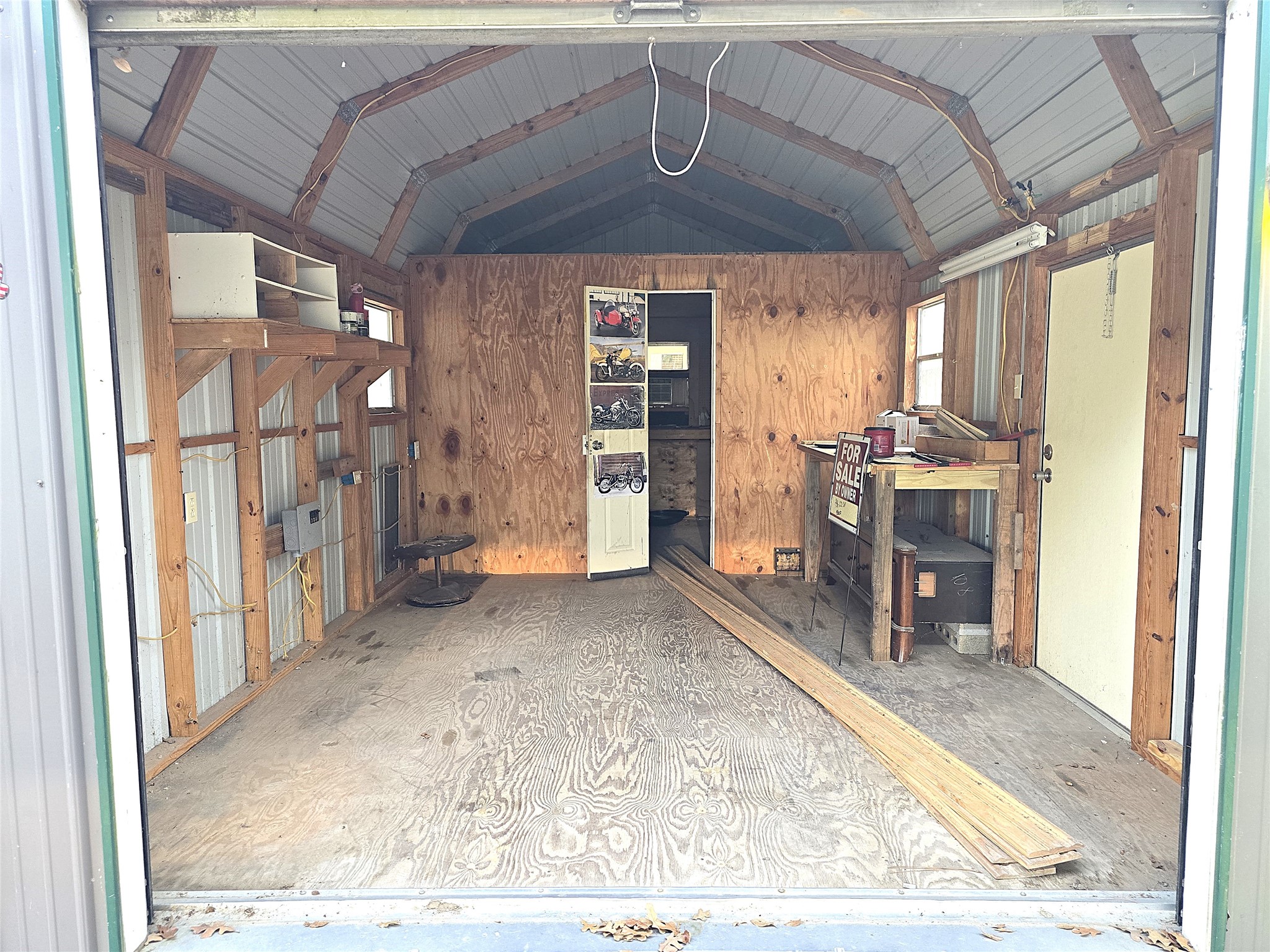 127 Navaho Trail Trinity, TX 75862 - Photo 5 of 12 a view of a livingroom with furniture and staircase