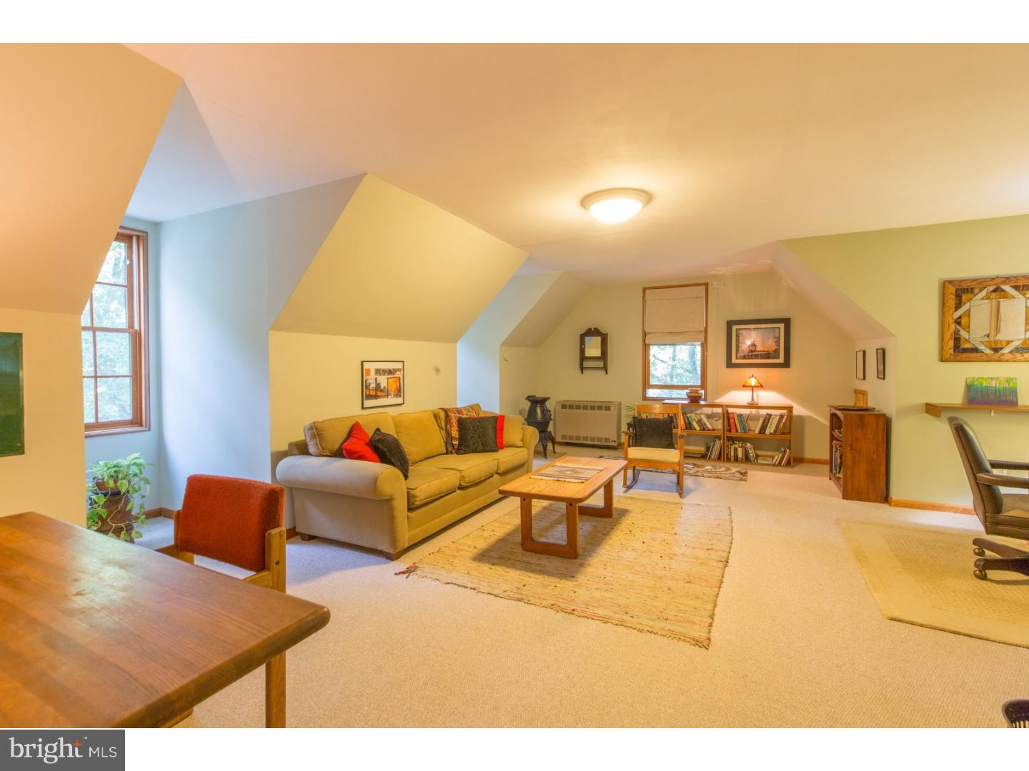 105 East Ferry Road Yardley, PA 19067 - Photo 23 of 25 Office / Study