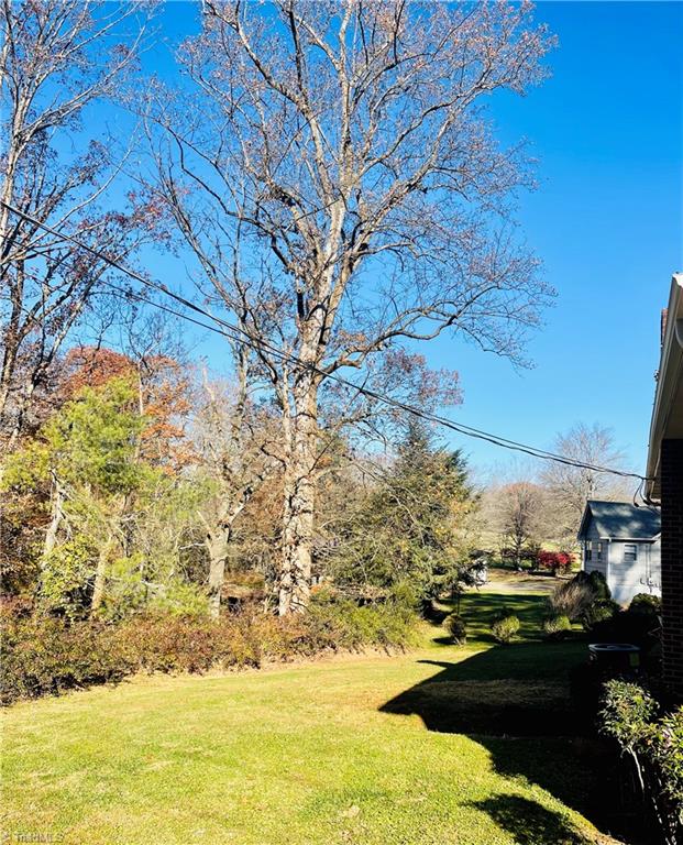 363 Johnson Ridge Road Elkin, NC 28621 - Photo 6 of 21 Gallery Image 6