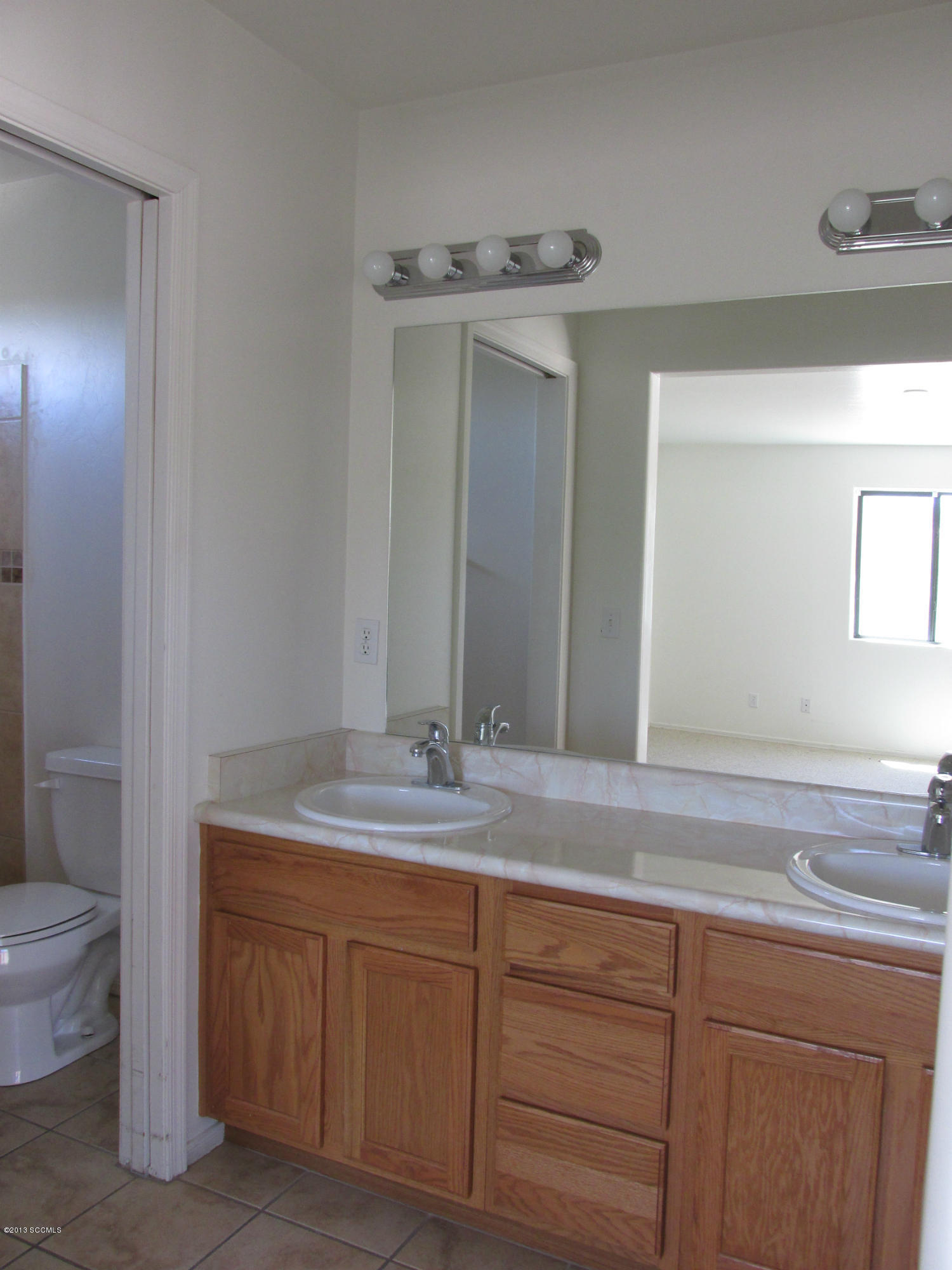 307 Mapa Lane Rio Rico, AZ 85648 - Photo 8 of 14