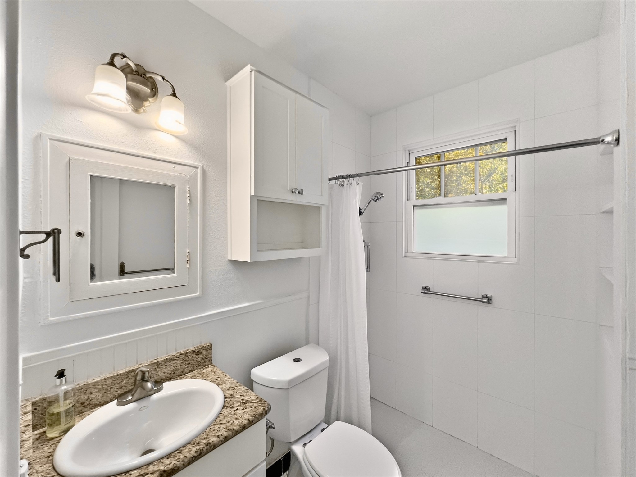 3307 Helms Street Austin, TX 78705 - Photo 20 of 24 Gallery Image 20